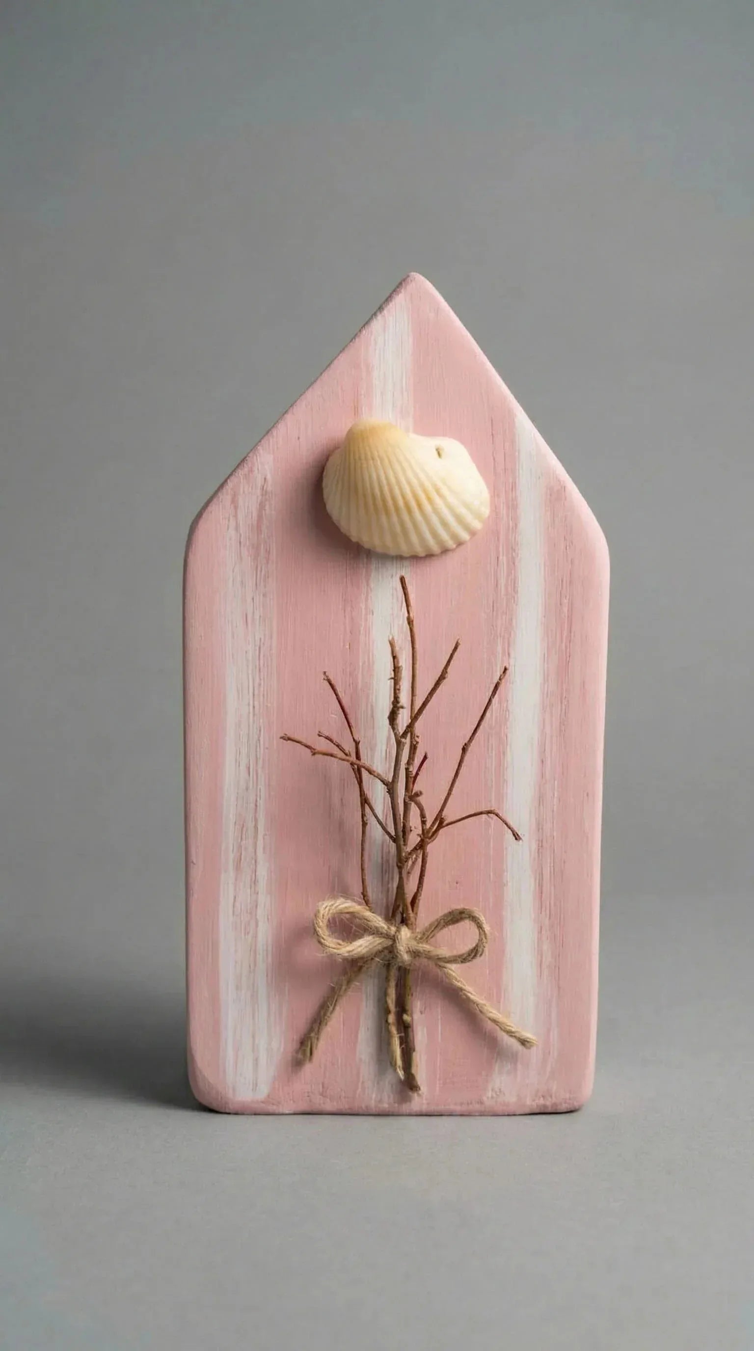 Decoração Casa Rosa com Concha e Galho - Ateliê MMassuci