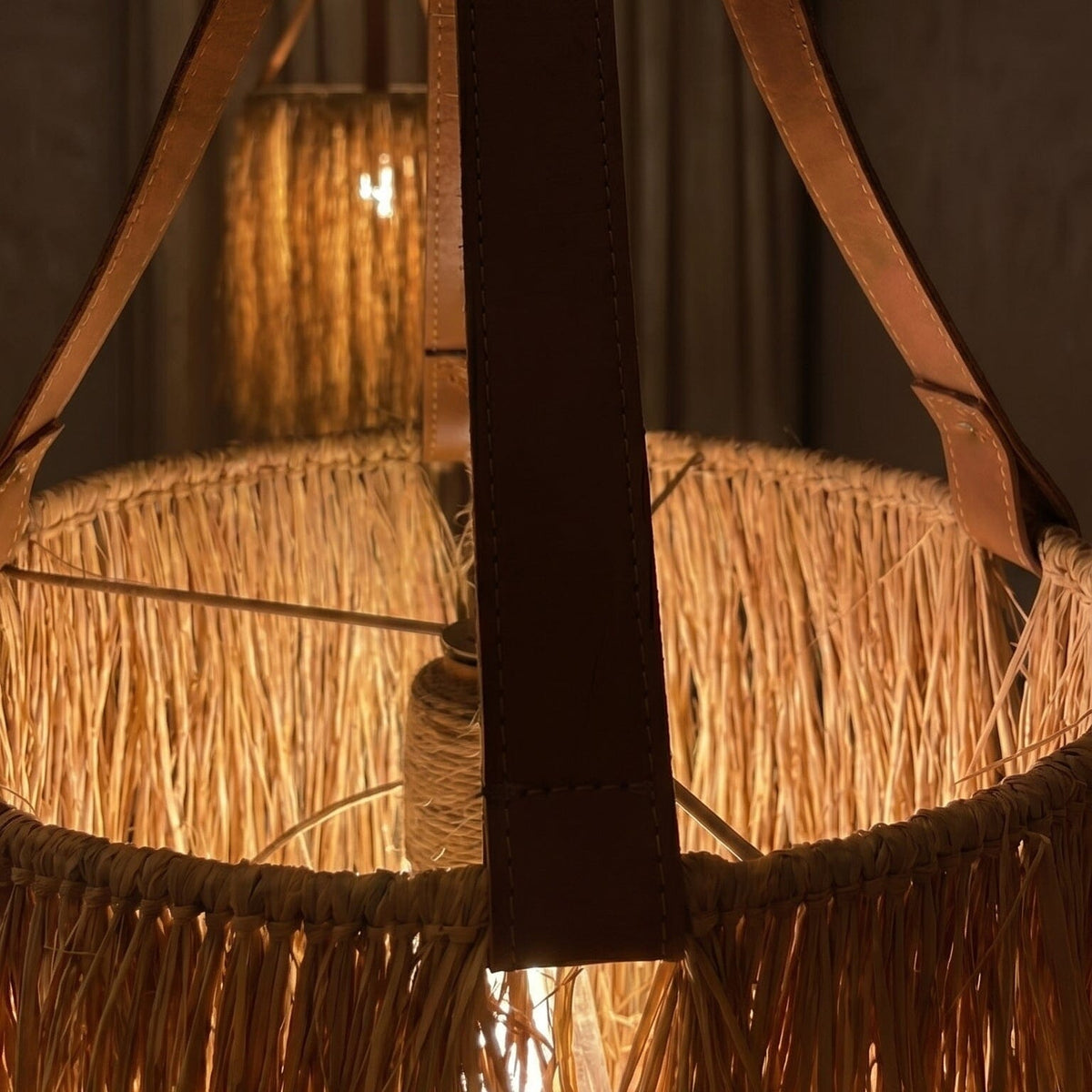 Luminária Pendente Fio de Buriti Cascata Luminárias MMassuci 