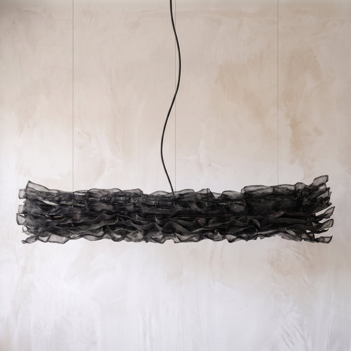 Luminária Pendente Flow Retangular Luminárias MMassuci Preto Absoluto 80cm 