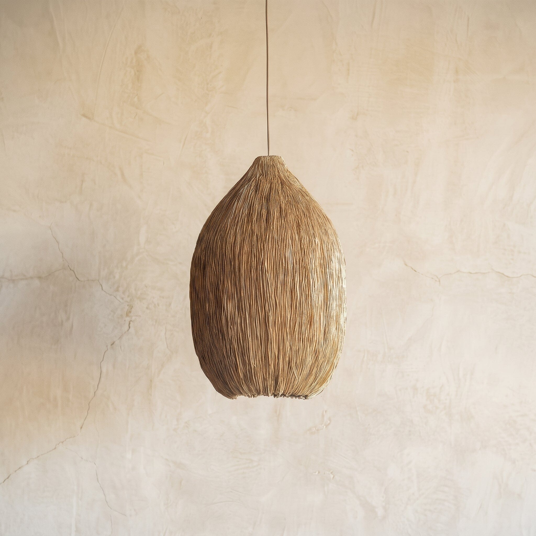Luminária Pendente Palha Cacau Luminárias MMassuci 20cm x 30cm 