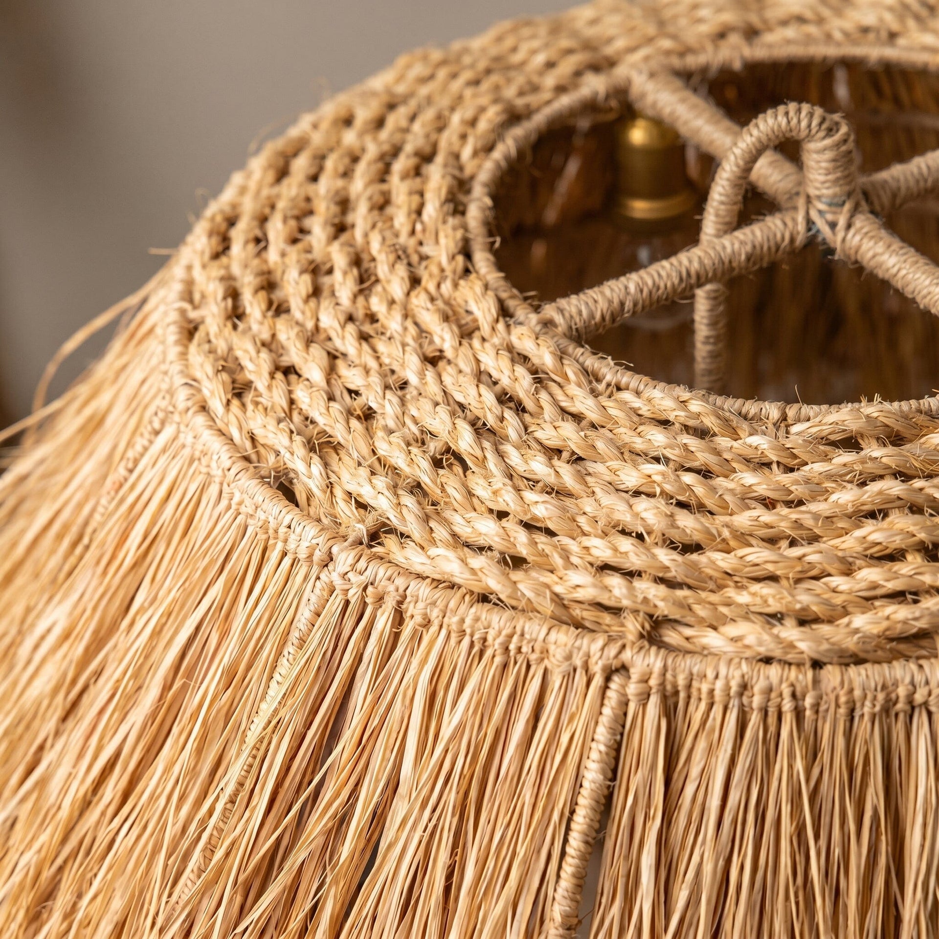 Luminária Pendente Sapê Fio de Buriti Luminárias MMassuci 