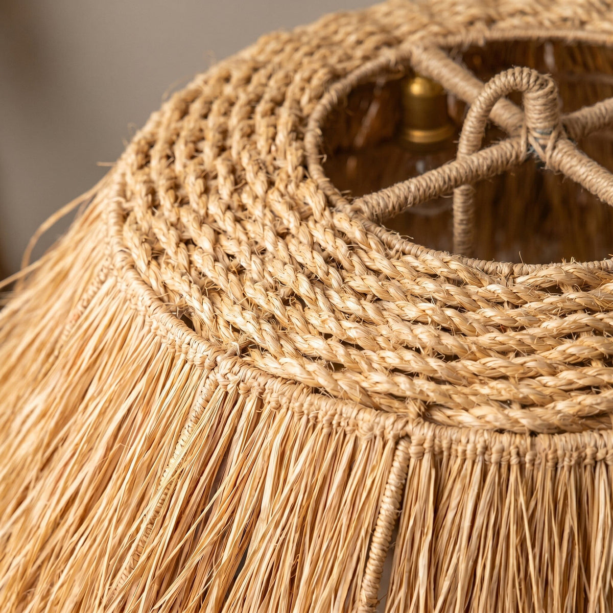 Luminária Pendente Sapê Fio de Buriti Luminárias MMassuci 