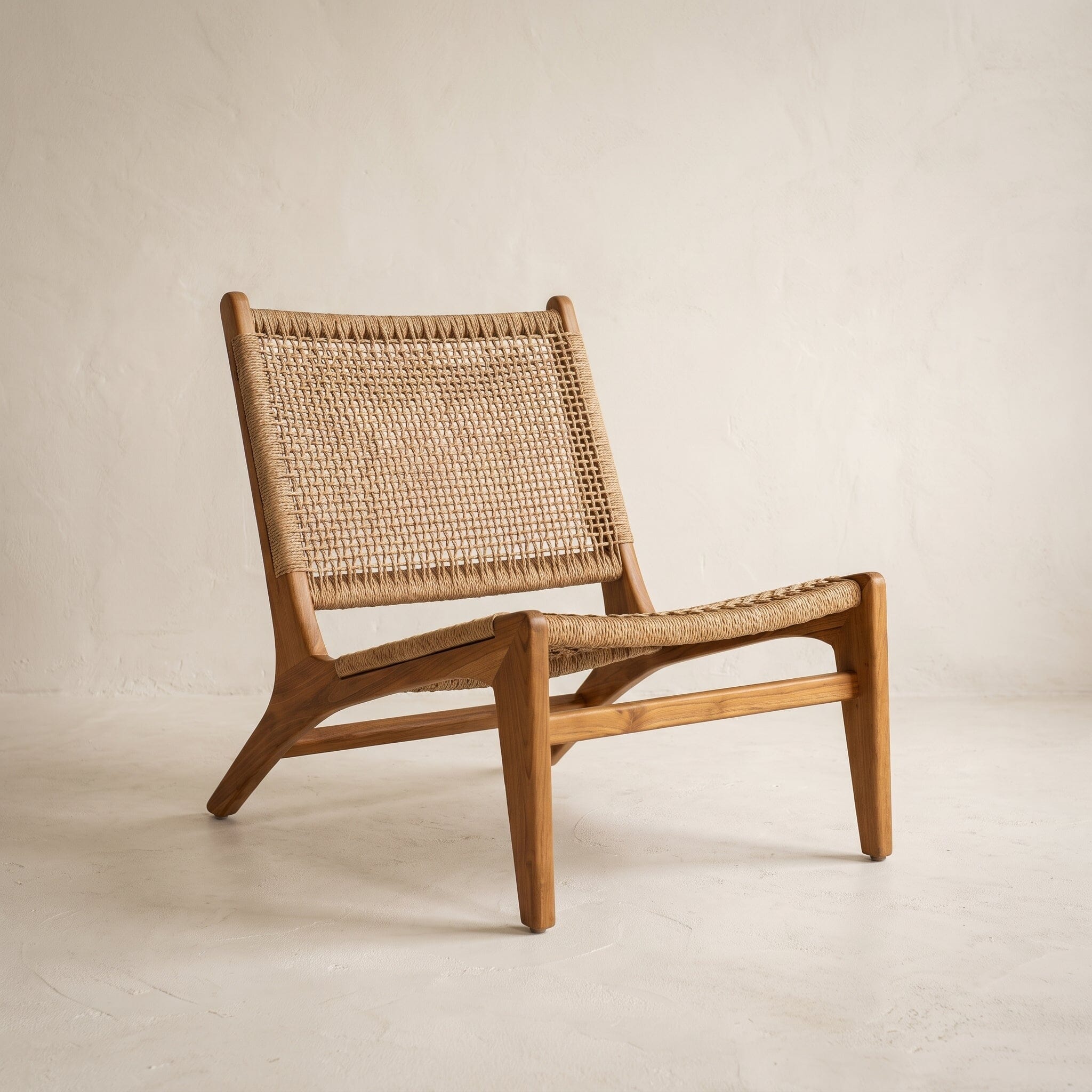 Poltrona Madeira Suar Esquadro Móveis Variados 78cm x 79cm x 70cm 